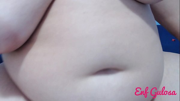 Ruiva gostosa se masturbando