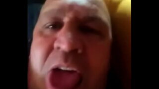 Novinha sentou ate o seu namorado gozar