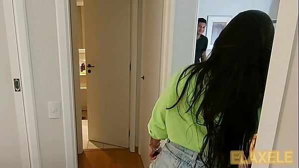 Acordando a loirinha gostosa com rola na buceta