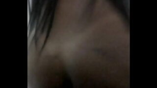 Coroa safada do rabao gostoso dando o cú apertado