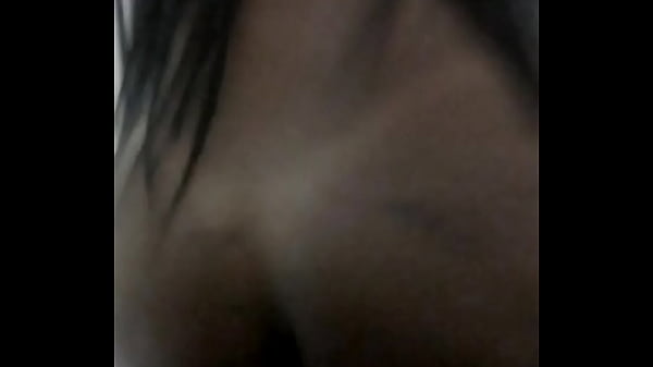 Coroa safada do rabao gostoso dando o cú apertado