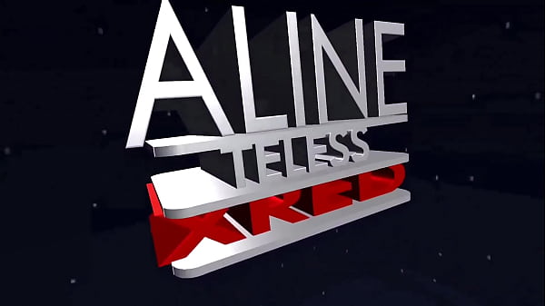 Safada brincando com seu amante enquanto o corno filma