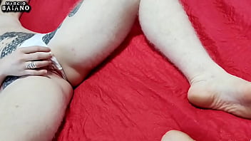 Loira gostosa metendo com negão dotado