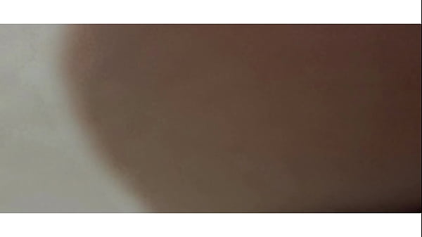 Cavalona sentou e rebolou pro comedor gozar