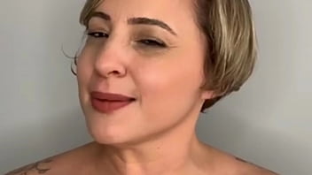 Fodendo loucamente a coroa loira gostosa