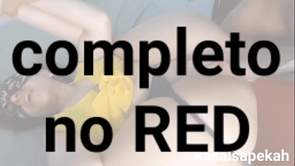 Negão pirocudo arregacando cuzinho da casada