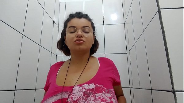 Negoes dotado comendo a branquinha peituda na dp