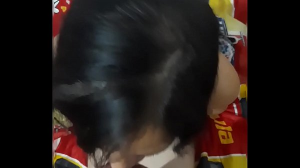 Namoradinha safada entrando na pica