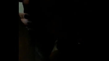 Vídeo de sexo caseiro com namorada novinha transando gostoso