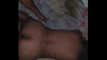 Dotado fez uma coroa safadona gostosinha gozar muito