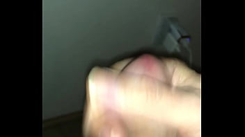 Loira toda boazuda cavalgando com o cú na rola dura