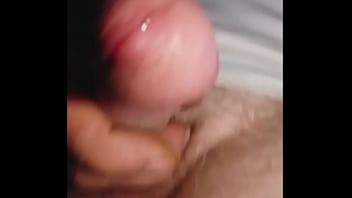 Novinha gata gostosa fodendo gostoso o pinto de borracha agora na webcam xxx