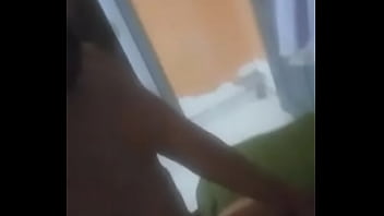 Comendo a garota novinha trepadeira gostosa no cafofo