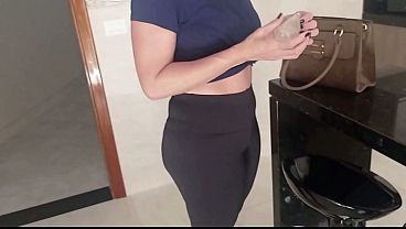 Loira gata boazuda da porra trepando muito