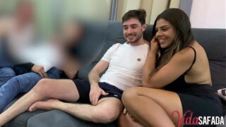 Novinha gata trepadeira gostosa comendo pra caralho gostosao