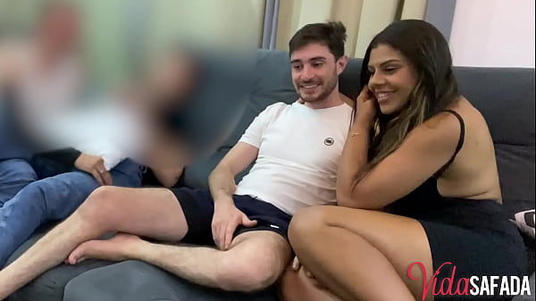 Novinha gata trepadeira gostosa comendo pra caralho gostosao