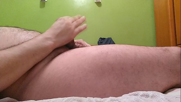 Rabuda amadora gostosa cavalgando gostoso demais na piroca deliciosa enorme do negão dotado