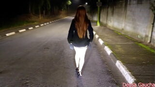 Casada putinha gostosa colocou o pau gostoso do casado safado pra foder