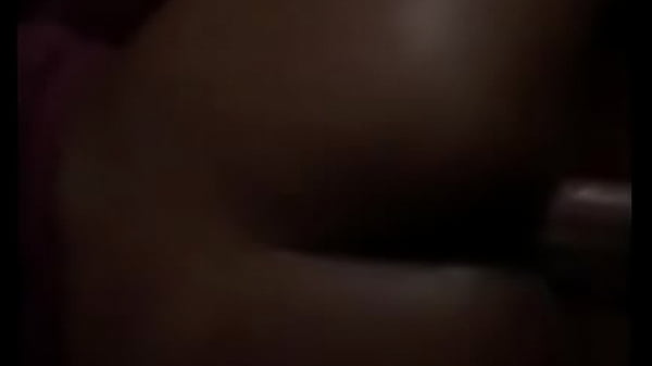 Gostosa cheia de tesao levando pau maravilhoso na bucetinha gulosa