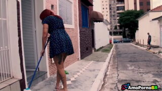 Moreninha deu uma quicada muito safadinha na pica grossa do seu esposo