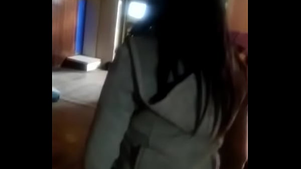 Gordinha metedeira muito safadinha tomando meladinha na gozada na buceta molhadinha