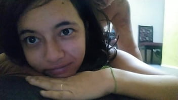 Loira peituda trepando bem gostoso no cacete muito delicioso duro