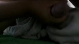 Ruivinha boazuda safada chupando muito gostosinho delicioso no xvideos