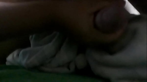 Ruivinha boazuda safada chupando muito gostosinho delicioso no xvideos