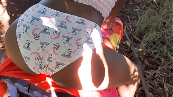 Gozando muito gostosinho na calcinha novinha tarada safadona na cam hd xxx