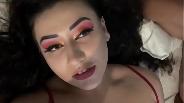 Sera que o magrinho bem dotoado muito gostosinho vai dar conta da gordinha gata gostosa