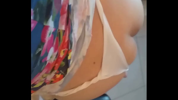 Xxx negro socando o caralho gostosao na xoxotinha apertada da mulatinha rabuda tarada muito safadona