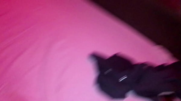 Dotadao filmou enquanto transava com duas gostosinhas