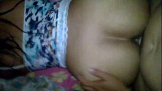 Minha amiga casada sacana dando a bucetinha