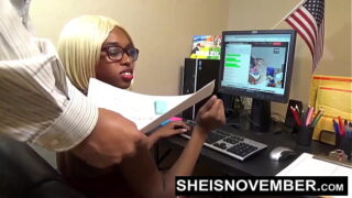 Fodendo a rolona enquanto a tarada joga