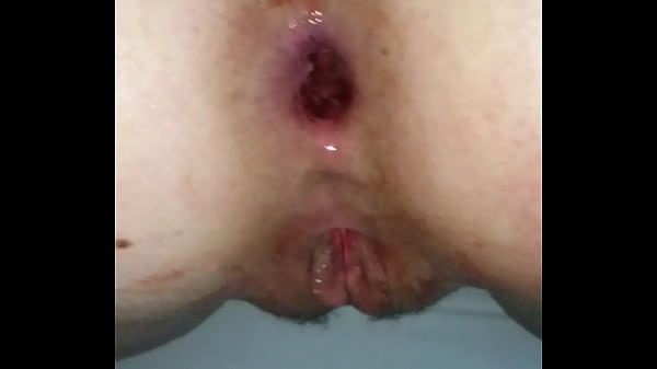 Fudendo o cuzão guloso da moreninha tarada do bumbum gostosinho