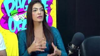 Suruba com uma moreninha linda bem safadinha