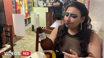 Casadinha bem tarada se exibindo para o maridão safado