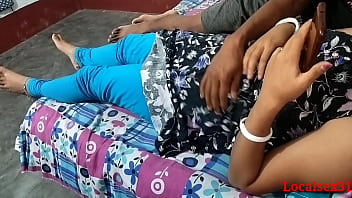 Lorinhas vídeos com boazudas na cama fazendo massagem