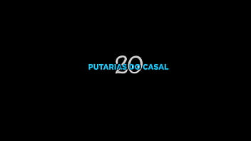Negão da pirocona grossa fodendo com duas coroas safadonas