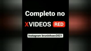 Socando com forca na moreninha muito safadinha cavala tesuda