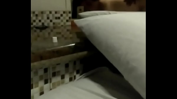 Enfiou cacetão todo no cu guloso da esposa taradona filminho com lindona