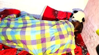 Namorada toda boazuda ficou de bucetinha lambuzadinha toda molhada cavalgando na pirocona grande