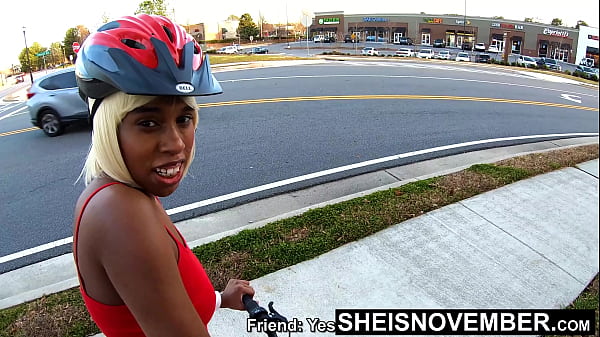 Empurrando a rolona grande grossa no cu da ficante trepadeira tarada sapeca tarada video com gostosinha