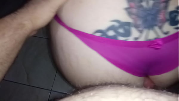 Minha casada muito deliciosa rebolando na minha pirocona deliciosa grossa