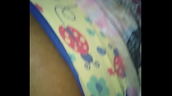 Morena cavalona tarada ficou de quatro no sexo pornôzinho amador