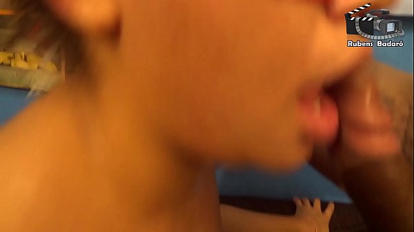 Ninfo xvideos com bunduda tesuda dando o cuzão apertado pro pirocudo