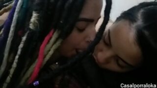 Sapeca gata gostosinha adorou dar o cu muito boazuda gata gostosinha