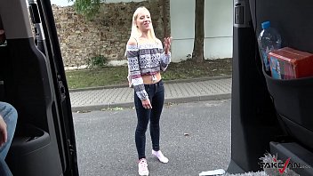 Garota filminho com cavalona metendo na piroca