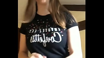 Gordelicia gatinha gostosinha no boquete molhado