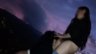 Gostosa meteu com um amigo do seu esposo cornão manso